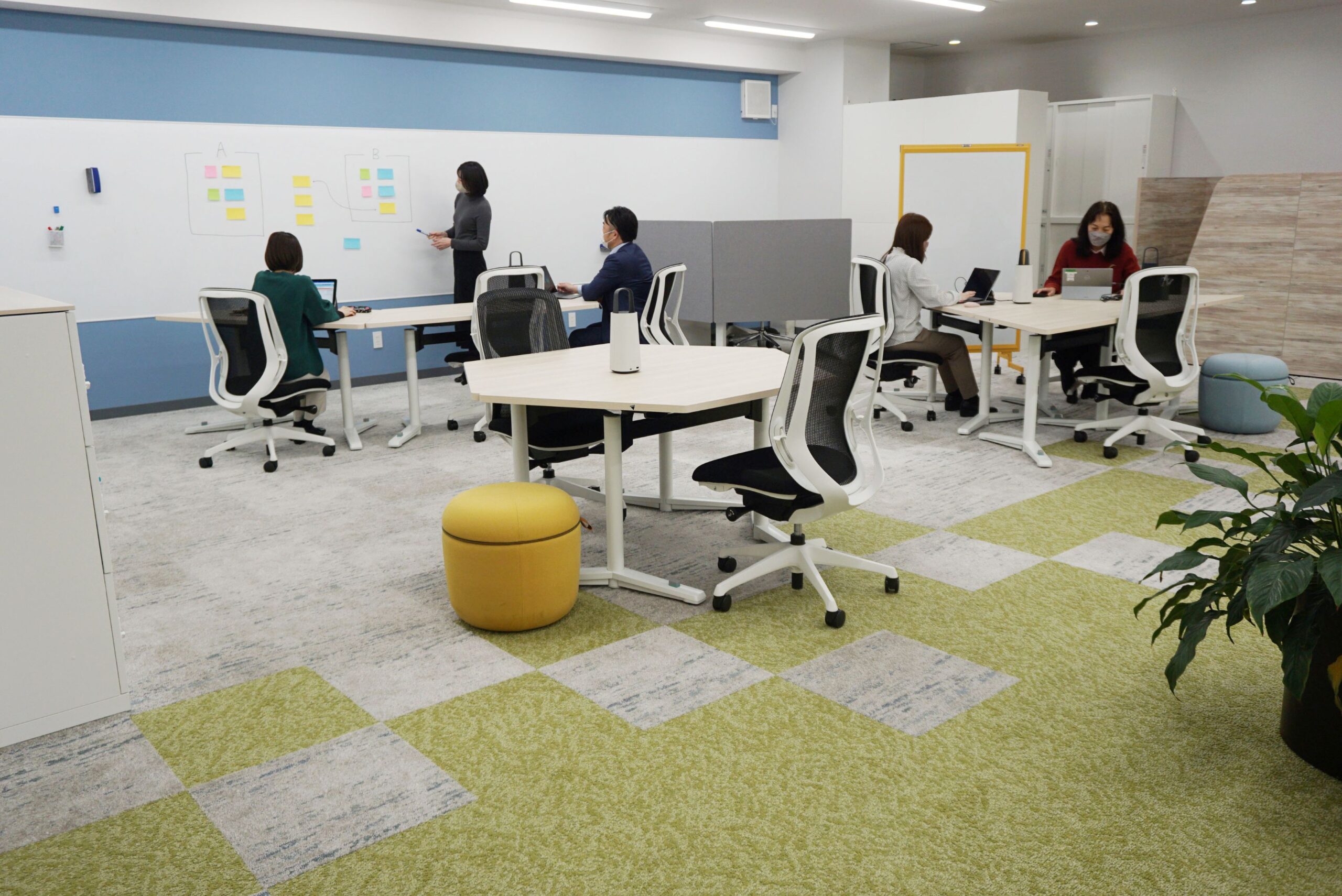 リビングサーラ | シーンに合わせて最適化するワークスペース